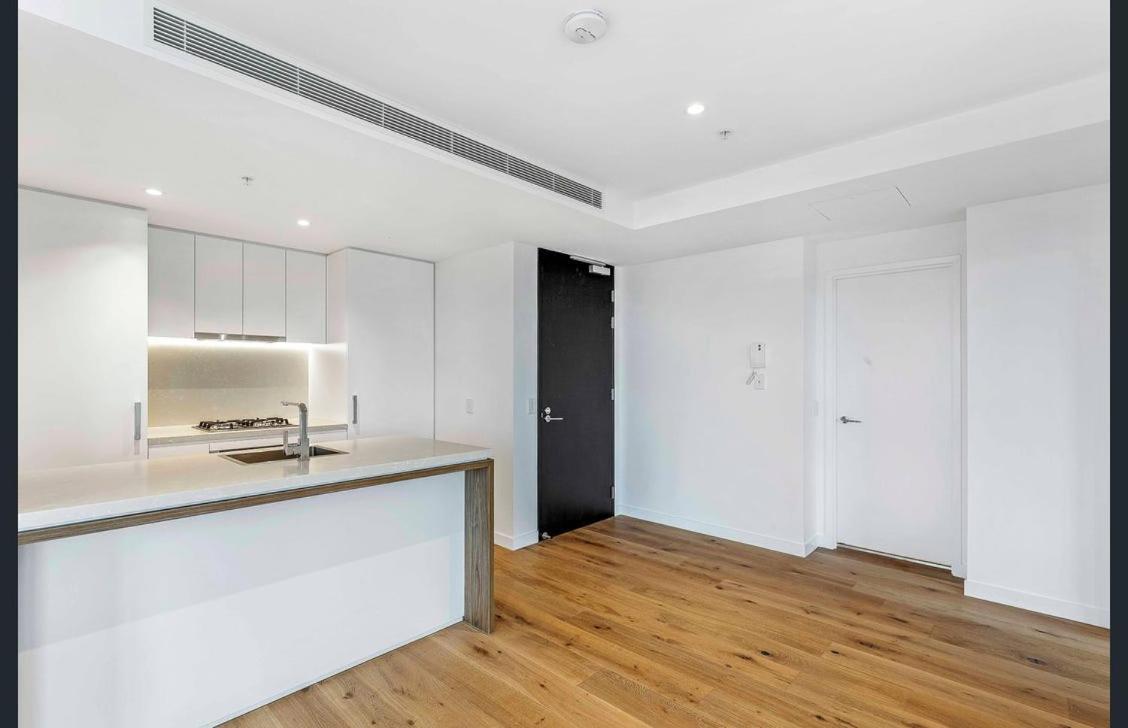 Floor Luxury By Samah Apartment *